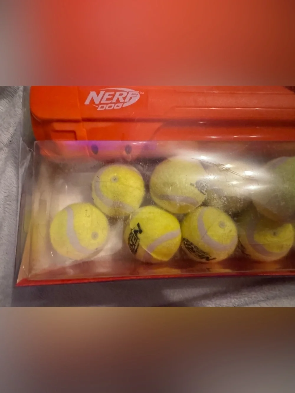 NERF Dog Toy Ball Launcher gift set with 12 Nerf Dog squeaky Tennis Balls NEW